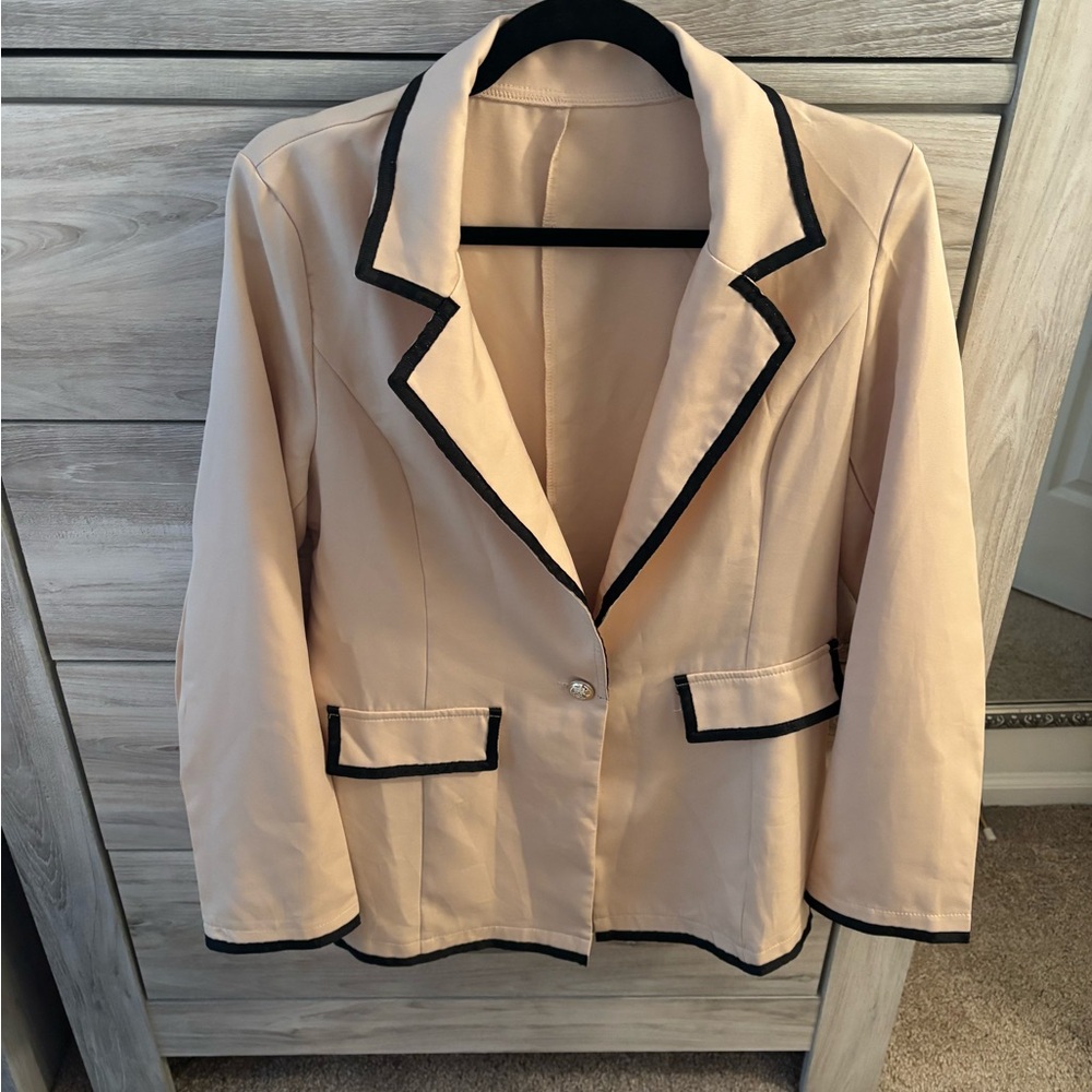 SHEIN Beige Blazer with Black Accents